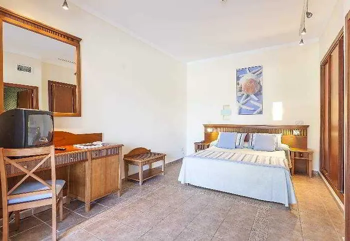 Sirenis Club Siesta Hotel Santa Eulària des Riu