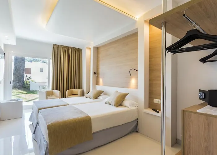 Hotel Sirenis Club Siesta 4*