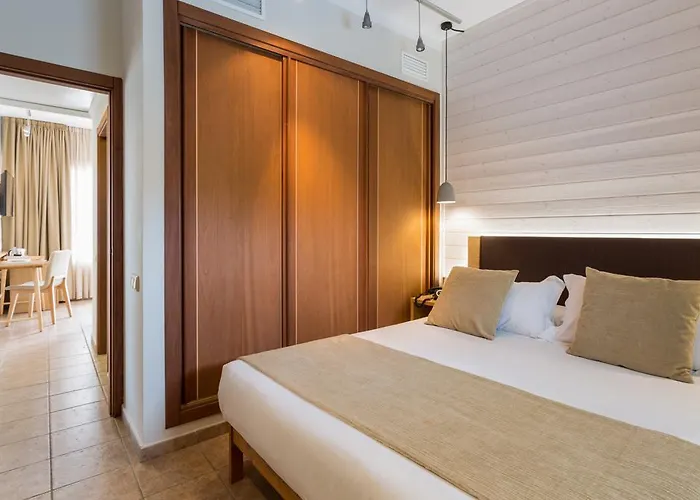 Hotel Sirenis Club Siesta