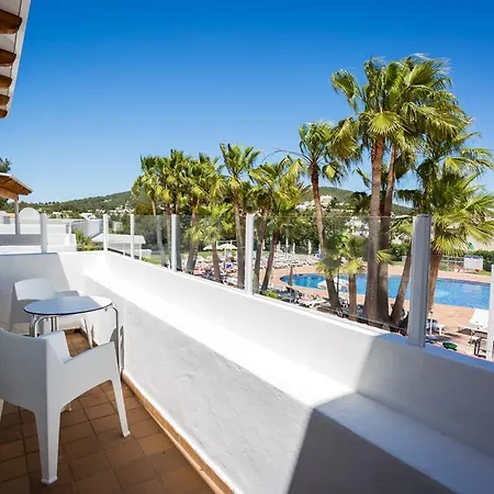 Sirenis Club Siesta Отель