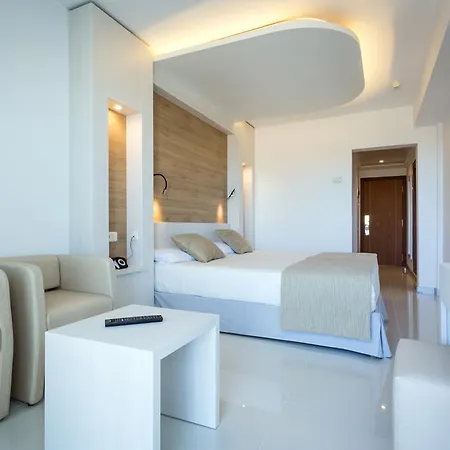 Sirenis Club Siesta 4*