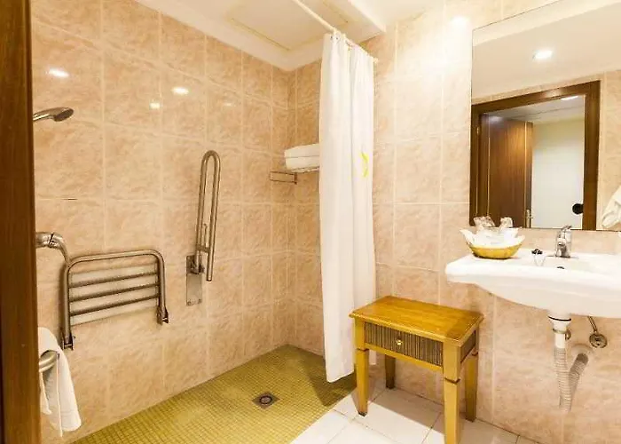 Szálloda Sirenis Club Siesta