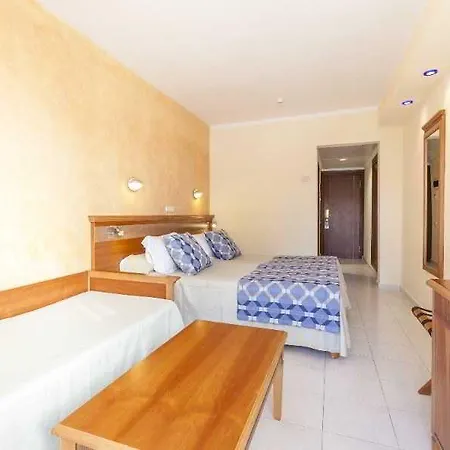 Sirenis Club Siesta 4* Santa Eularia des Riu