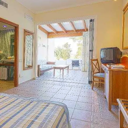 Hotel Sirenis Club Siesta 4*