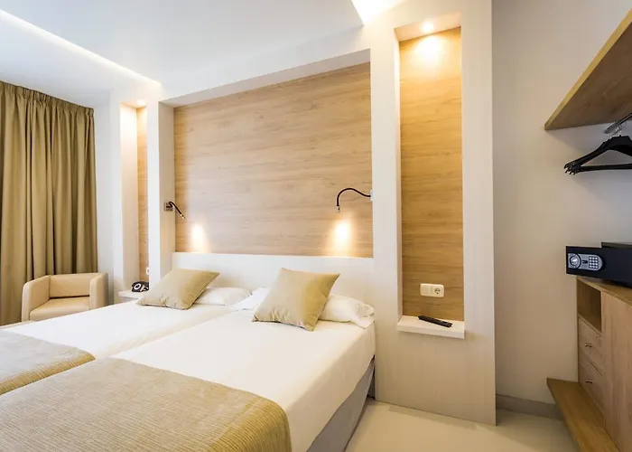 Sirenis Club Siesta 4*