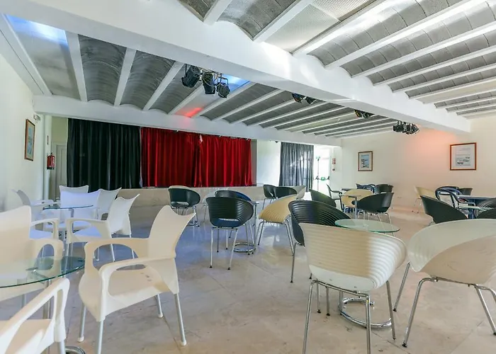 Sirenis Club Siesta Szálloda Santa Eularia des Riu