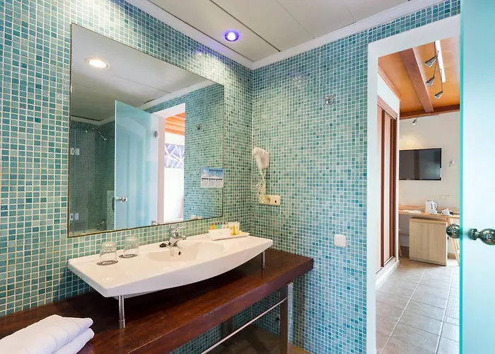 Sirenis Club Siesta 4*