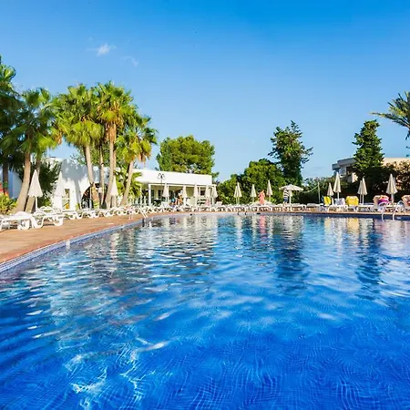 Sirenis Club Siesta Hotel