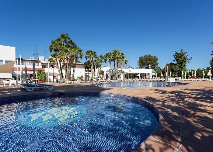 Sirenis Club Siesta 4* Santa Eularia des Riu